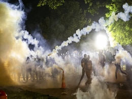 Tear Gas Fired During Clashes Outside White House Over Black Man's Killing Tear Gas Fired During Clashes Outside White House Over Black Man's Killing