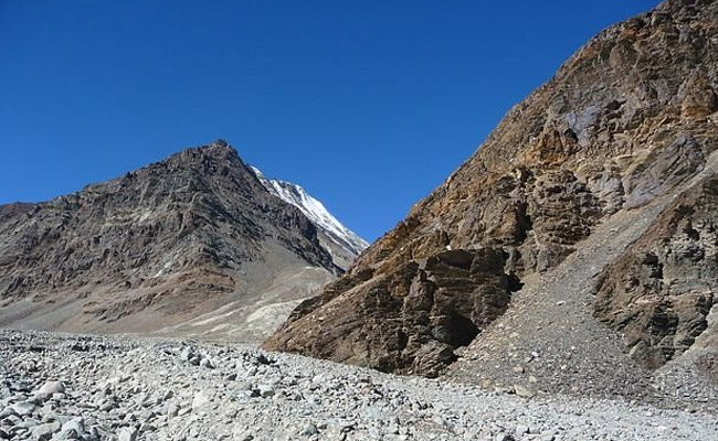 सोमवार की बातचीत के बावजूद चीन ने की उकसावे वाली कार्रवाई : केंद्र