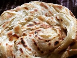 How To Make Bengali-Style Petai Paratha For A Wholesome Lunch