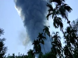 Assam Chief Minister Orders High-Level Probe Into Massive Fire Due To Gas Leak At Oil Well Assam Chief Minister Orders High-Level Probe Into Massive Fire Due To Gas Leak At Oil Well