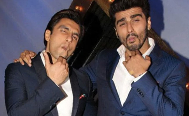 Arjun Kapoor Loves Ranveer Singh's "Mermaid Colour <i>Patloon</i>" In His Latest Post