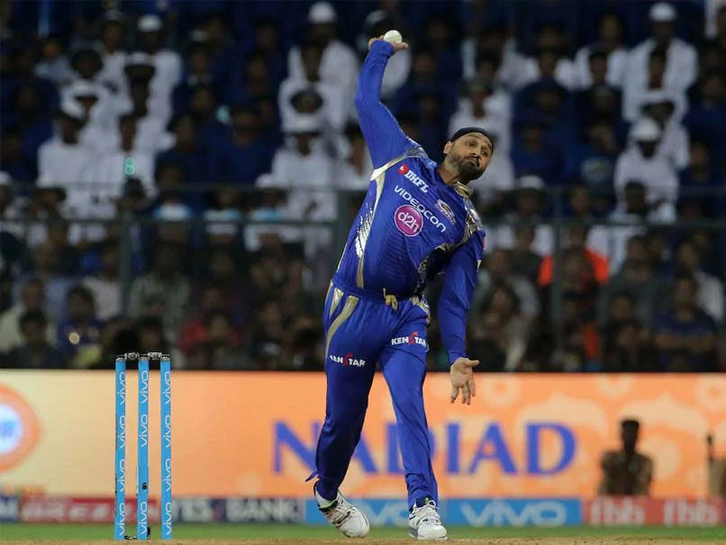 "Paaji Seedha Khelo": Harbhajan Singh's Cheeky Sledge For Yuvraj Singh In Instagram Post. Watch