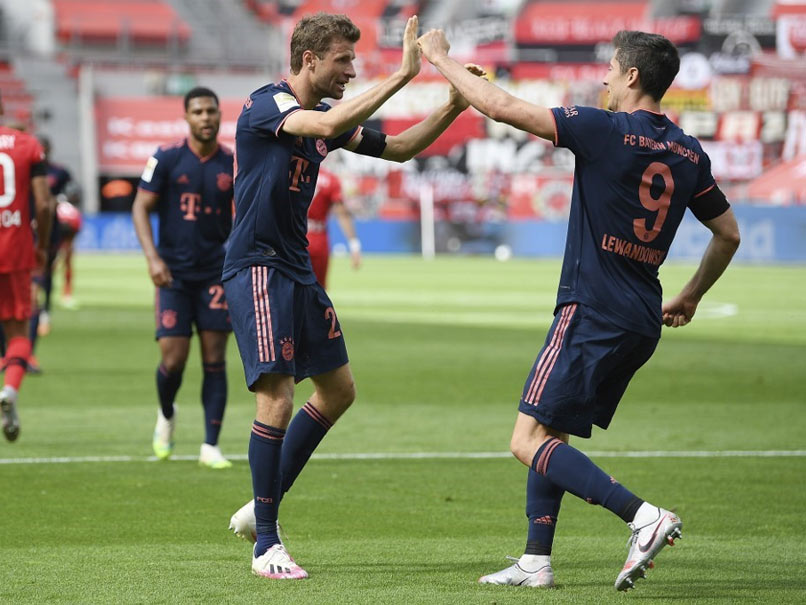 Robert Lewandowski's 30th Bundesliga Goal Of Season Takes Bayern Munich Close To Title