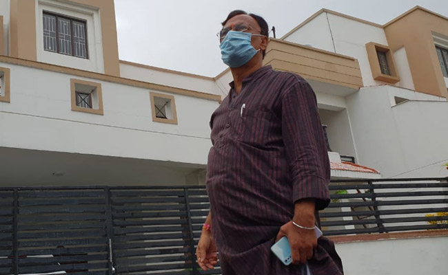 'माननीयों' लिए बने आवासों में भी घोटाले का आरोप, निर्माण करने वाली कंपनी में निदेशक हैं JDU के विधायक