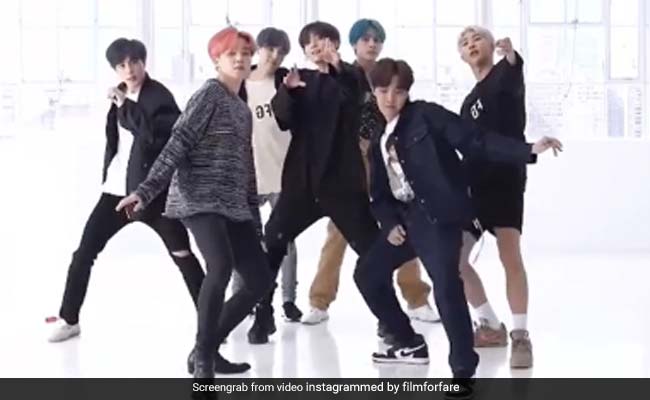 K-Pop Band BTS Dances To <i>'Chunnari Chunnari'</i>. Video Will Make You LOL