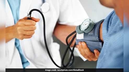 BP हाई रहता है तो सुबह खाली पेट खा लें ये पाउडर, डॉक्टर ने खुद बताया High Blood Pressure का असरदार नुस्खा