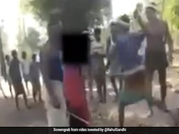 महिला को लाठी-डंडे से पीट रहे थे लोग, राहुल गांधी ने शेयर किया Video तो बॉलीवुड एक्ट्रेस ने यूं दिया रिएक्शन महिला को लाठी-डंडे से पीट रहे थे लोग, राहुल गांधी ने शेयर किया Video तो बॉलीवुड एक्ट्रेस ने यूं दिया रिएक्शन