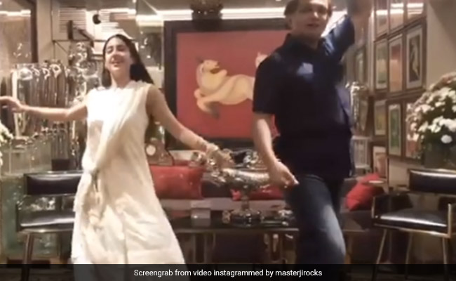 Remember Sara Ali Khan's <I>Saat Samundar</i> Moves? Here's How She Prepared
