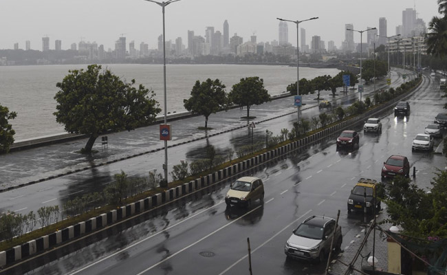 Cyclone Nisarga: Hundreds Living Near Mumbai Beaches Being Evacuated