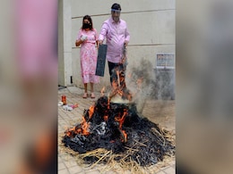 लद्दाख संघर्ष को लेकर चीन के खिलाफ हिंदू सेना का प्रदर्शन, 'हिंदी-चीनी बाय-बाय' के पोस्टर लगाए.. लद्दाख संघर्ष को लेकर चीन के खिलाफ हिंदू सेना का प्रदर्शन, 'हिंदी-चीनी बाय-बाय' के पोस्टर लगाए..