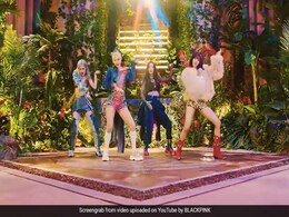 K-Pop Band Blackpink Grooves To <i>'Pardesia'</i> In This Hilarious Mashup K-Pop Band Blackpink Grooves To <i>'Pardesia'</i> In This Hilarious Mashup