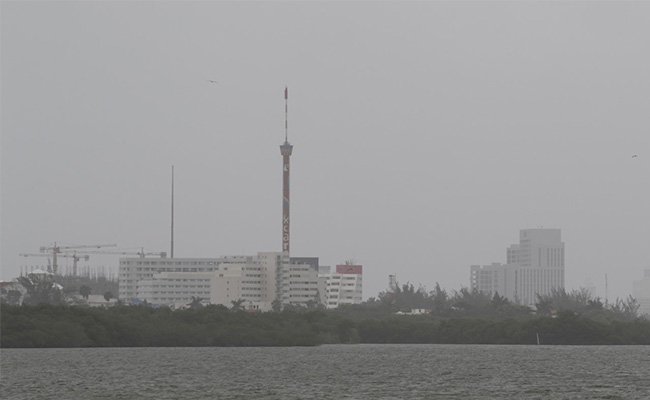 "Godzilla Dust Cloud" Drifts Over US Southeast, Raising Health Concerns