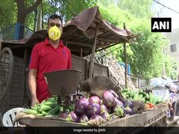 With No Income Due To COVID, Delhi Teacher Resorts To Selling Vegetables With No Income Due To COVID, Delhi Teacher Resorts To Selling Vegetables