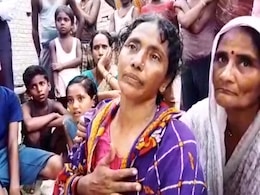 चीनी सेना से झड़प में जान गंवाने वाले भारतीय जवान जय किशोर के बिहार के गांव में मचा कोहराम, देखें - तस्वीरें चीनी सेना से झड़प में जान गंवाने वाले भारतीय जवान जय किशोर के बिहार के गांव में मचा कोहराम, देखें - तस्वीरें