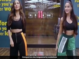 Nora Fatehi ने 'पपेटा' सॉन्ग पर यूं किया धमाकेदार डांस, वायरल हुआ Video Nora Fatehi ने 'पपेटा' सॉन्ग पर यूं किया धमाकेदार डांस, वायरल हुआ Video