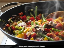 Soya Stir Fry: Make This Fiery Recipe For Your Mid-Week Indulgence In 30 Minutes