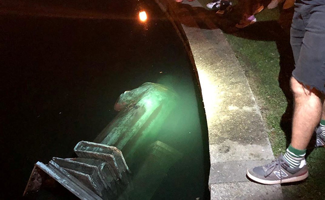US Protesters Topple Christopher Columbus Statue, Throw It In Lake