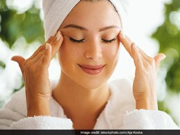 सुबह उठते ही चेहरा दिखता है बुझा-बुझा तो 10 मिनट के लिए लगा लें यह चीज, खिली हुई दिखेगी त्वचा सुबह उठते ही चेहरा दिखता है बुझा-बुझा तो 10 मिनट के लिए लगा लें यह चीज, खिली हुई दिखेगी त्वचा