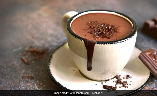 Christmas 2020: Stay Warm With These Healthy Drinks This Holiday Season