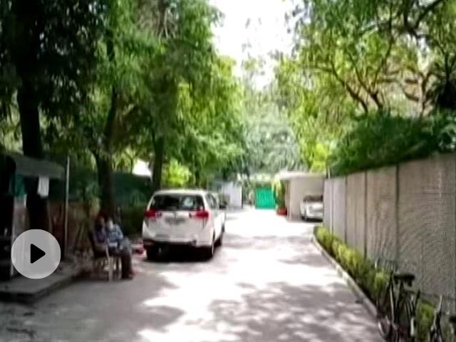 Enforcement Directorate Questions Ahmed Patel Over Money Laundering Case