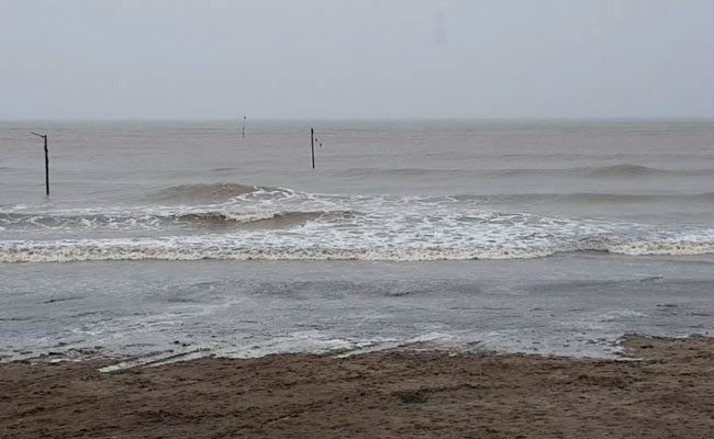 Alibaug, Popular Getaway Near Mumbai, Preps For Cyclone Nirsarga Impact