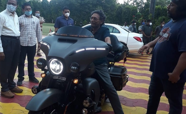 Photo Of Chief Justice Bobde On A Harley Bike Thrills Twitter