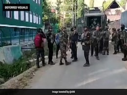 Gunshots Heard, Smoke In Video Of J&K Encounter, 3 Terrorists Killed Gunshots Heard, Smoke In Video Of J&K Encounter, 3 Terrorists Killed