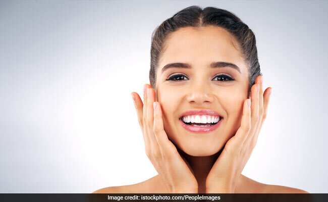 Basic Skincare Routine: त्वचा की देखभाल के बुनियादी तरीके, जानें डेली स्किन केयर रूटीन के 6 स्टेप