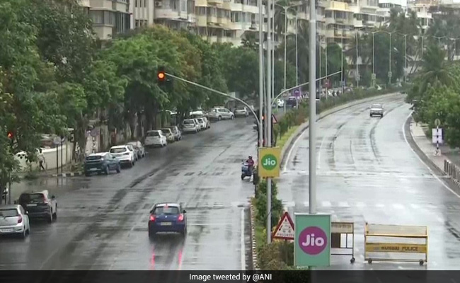 Light Showers, Thunderstorm Bring Relief From Heat In Mumbai, Adjoining Areas