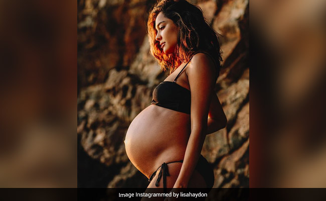 Wait. Stop. And See Lisa Haydon's Fab Pregnancy Pic From Just Before Son Leo Was Born