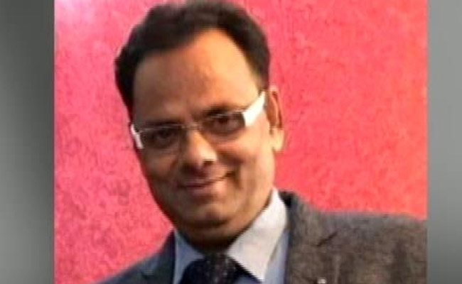 Senior Doctor, Working At Delhi's COVID-19 Hospital, Dies