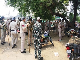 दिल्ली में CAA और NRC के विरोध में फिर से प्रदर्शन की तैयारी, पुलिस हुई सतर्क दिल्ली में CAA और NRC के विरोध में फिर से प्रदर्शन की तैयारी, पुलिस हुई सतर्क