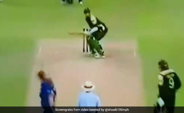 Shoaib Akhtar shares video of his batting from 2003 world cup Vs England Shoaib Akhtar shares video of his batting from 2003 world cup Vs England