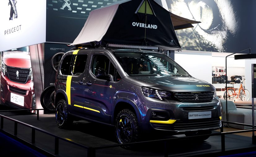 Vans, Not Glamorous, But Key As EU Weighs Autos Mega-Merger