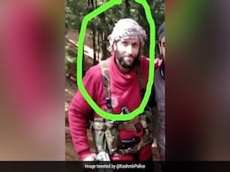 2 Terrorists Shot Dead In J&K, Killer Of 6-Year-Old Boy Escapes 2 Terrorists Shot Dead In J&K, Killer Of 6-Year-Old Boy Escapes