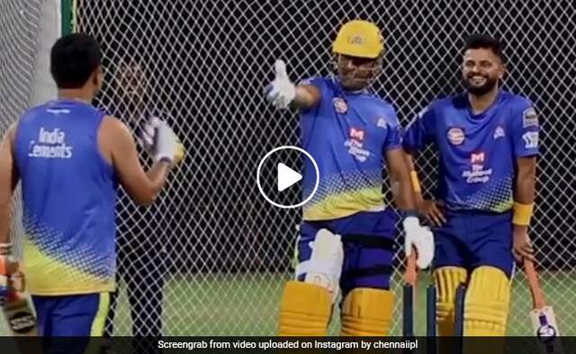 MS Dhoni pulled piyush chawla legs during csk training Watch Viral Video MS Dhoni pulled piyush chawla legs during csk training Watch Viral Video