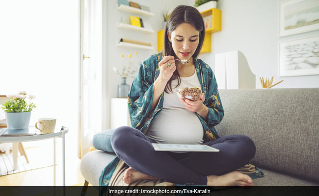 Power Your Baby With These 5 Nutritious Foods During Pregnancy