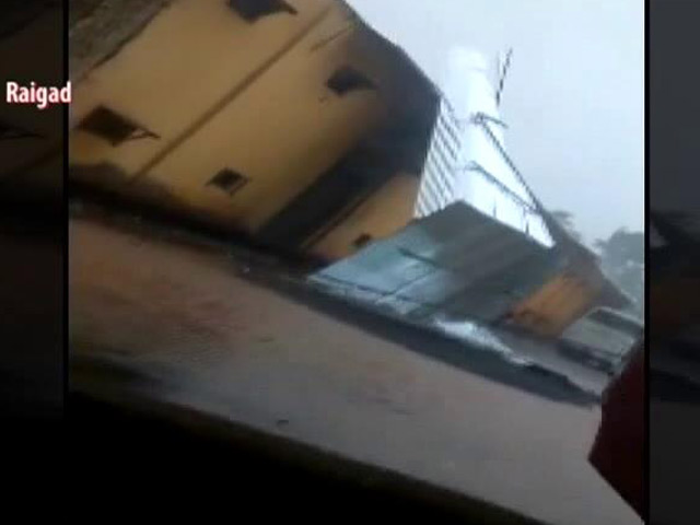Watch: Tin Roof Of Building Blown Away In Raigad As Cyclone Nisarga Brings 100 KMPH Winds