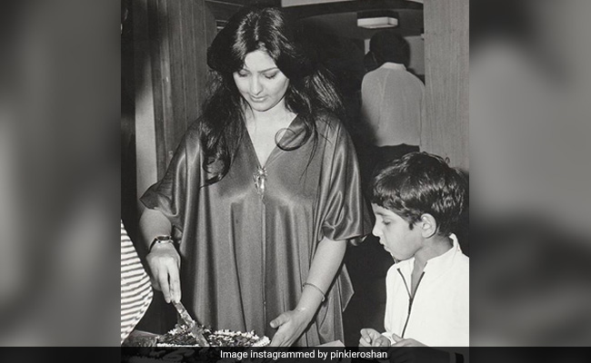 Hrithik's Mom Pinky Roshan Reveals The One Thing He "Was Always Curious About" On His Birthdays