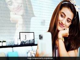 Bhojpuri Song: अक्षरा सिंह ने  'मेरा बाबू क्यों मुझसे नाराज है' गाने से मचाई धूम, खूब देखा जा रहा Video Bhojpuri Song: अक्षरा सिंह ने  'मेरा बाबू क्यों मुझसे नाराज है' गाने से मचाई धूम, खूब देखा जा रहा Video