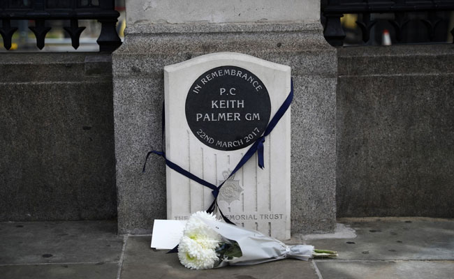 Man Arrested For Urinating On Murdered Cop's Memorial During Protest In London