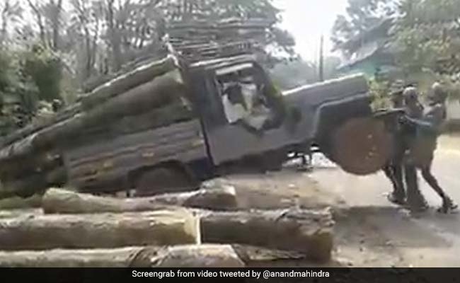 "Hugely Unsafe, Yet I Marvel": What Struck Anand Mahindra About This Truck