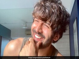 Kartik Aaryan Has A Question For Alia Bhatt. Actually, It's A Request Kartik Aaryan Has A Question For Alia Bhatt. Actually, It's A Request