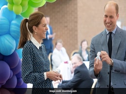 Opinion: Prince William And Kate Can Save The Royal Family Opinion: Prince William And Kate Can Save The Royal Family