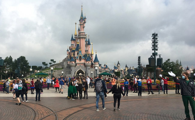 Disneyland Paris Postpones Reopening Again Amid Covid Crisis