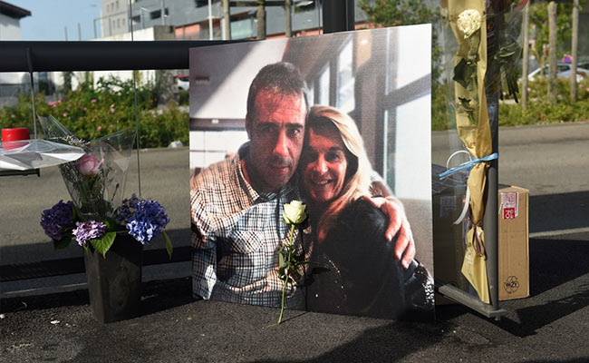 French Bus Driver Dies After Assault For Refusing Maskless Riders