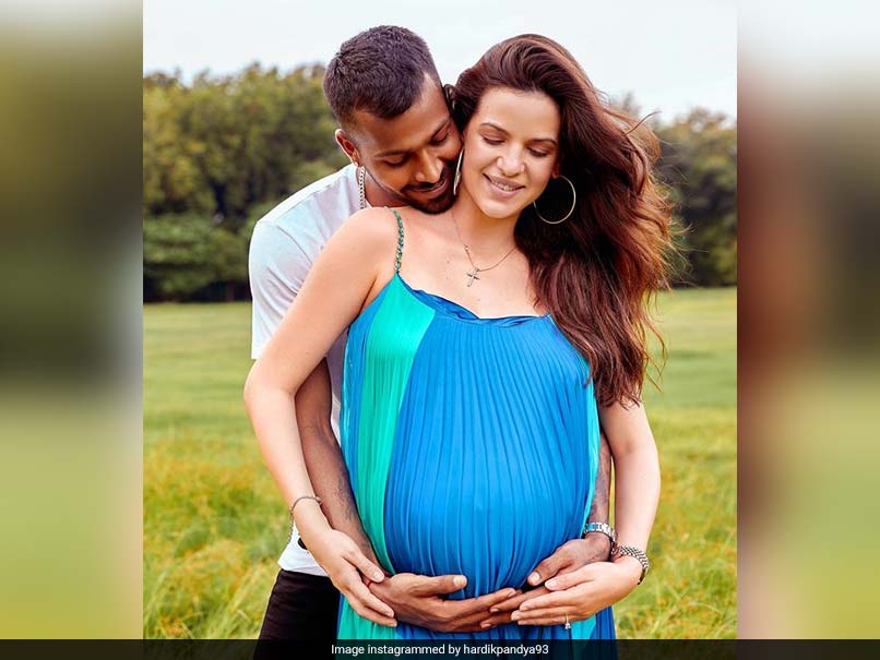 Fans Shower Love On Hardik Pandya's Latest Picture With Natasa Stankovic