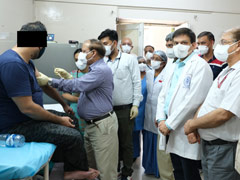 কোভ্যাক্সিনের পরীক্ষামূলক ব্যবহার শুরু, এইমসে স্বেচ্ছাসেবক যুবককে দেওয়া হল টিকা