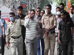 गैंगस्टर विकास दुबे एनकाउंटर केस: UP पुलिस के खिलाफ नहीं मिला कोई सबूत, दी गई क्लीन चिट गैंगस्टर विकास दुबे एनकाउंटर केस: UP पुलिस के खिलाफ नहीं मिला कोई सबूत, दी गई क्लीन चिट