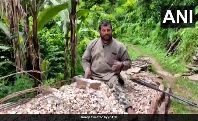 कभी थे व्हीलचेयर क्रिकेट टीम के कैप्टन, अब महामारी में मज़दूरी करने को मजबूर हैं राजेंद्र सिंह धामी
